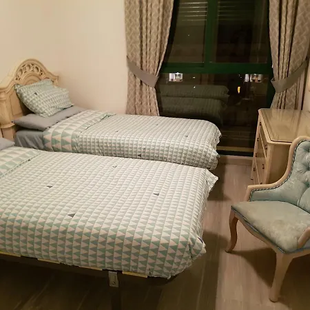 Apartamento Bajondillo Playa 托雷莫利诺斯